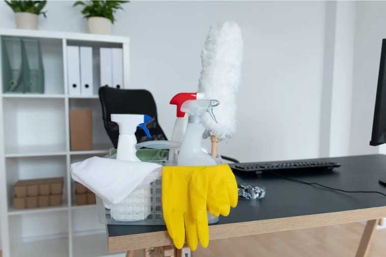 Desktop cleaning supplies